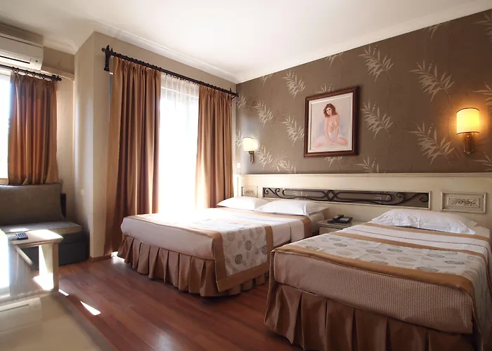 Hotel Romance 3*