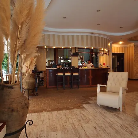 Romance מרמריס