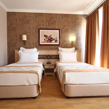 Romance מרמריס