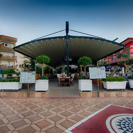 Romance 3* מרמריס