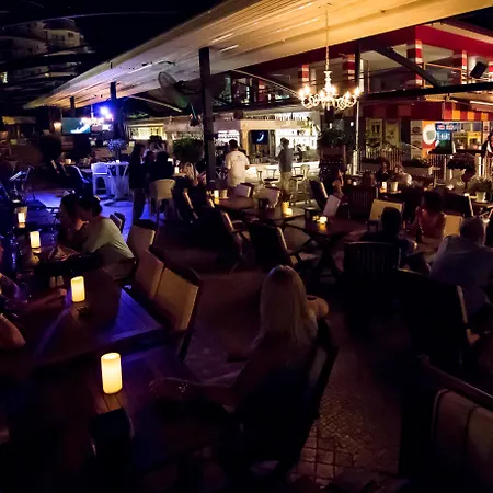 浪漫海滩酒店 3*